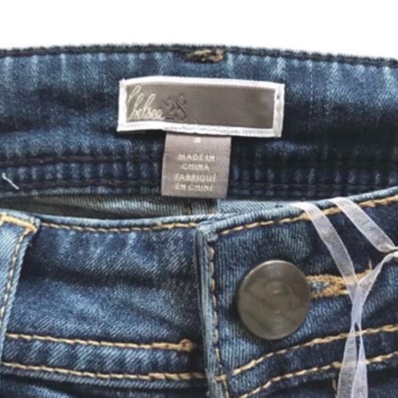 NWT Chelsea28 Denim Crop Jeans 2 Wide Leg NEW Blue - Picture 4 of 8